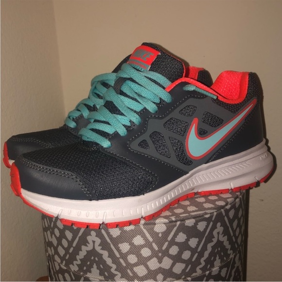 SOLD - Picture 3 of 3